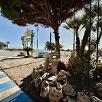 Baj - En Playa Bajondillo, アパート