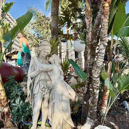 Baj - En Playa Bajondillo, Τορρεμολίνος